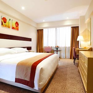 Elite King Room